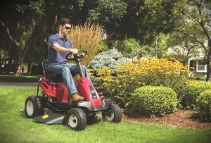 lawn-mowing-golders-green